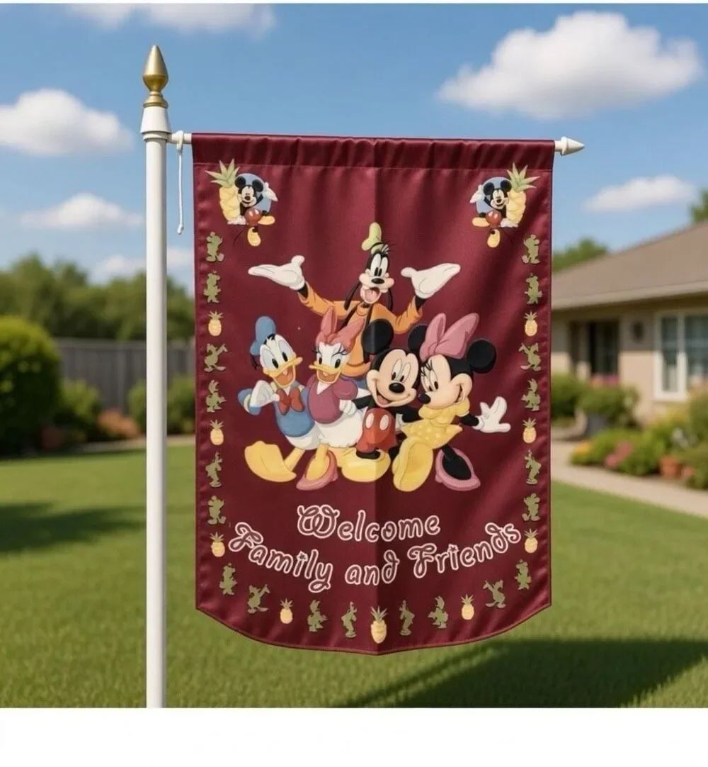 MICKEY & Friends Holiday Flag WELCOME Family And Friends Hamilton 28x40